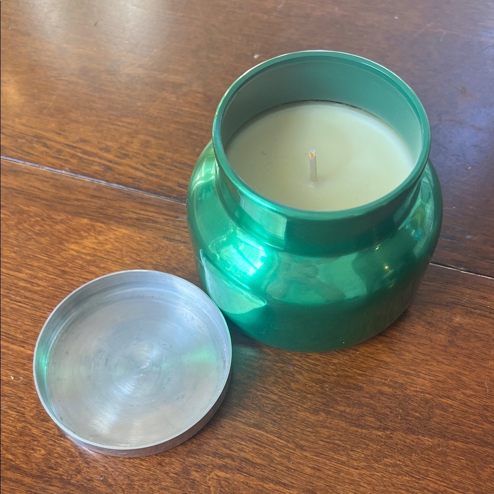 Volcano candle